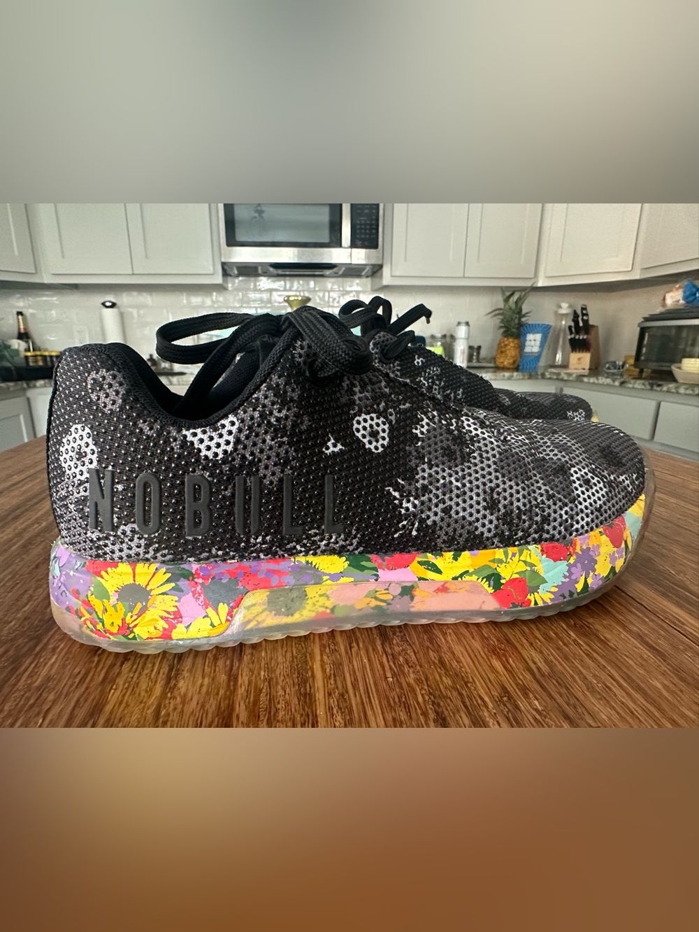 NOBULL Floral Trainer Shoes with 2 additional shoe laces included - Picture 4 of 16